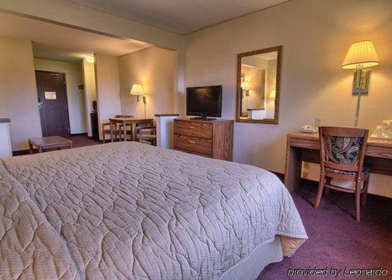 Quality & Hotel 2*