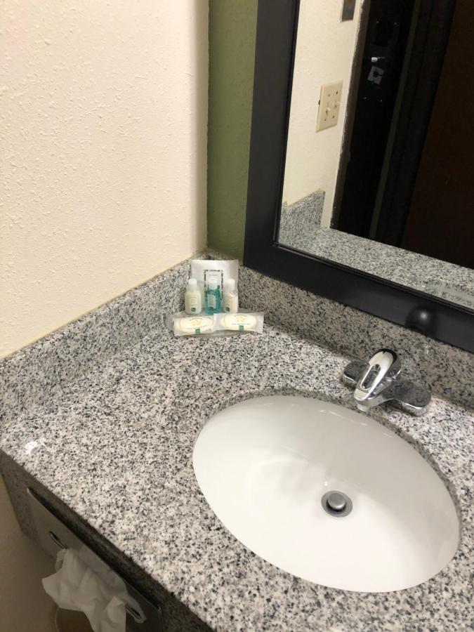 Quality & Hotel Danville