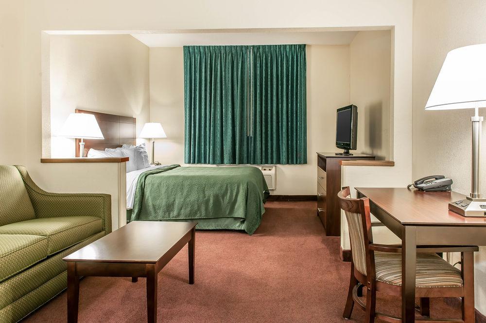 Quality & Hotel 2*